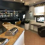 Avila Park & Bed & Breakfast 3*