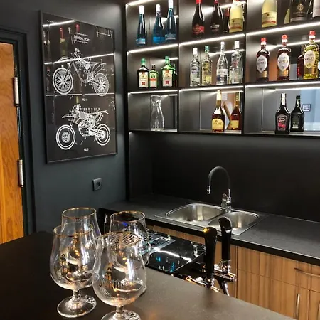 住宿加早餐酒店 Avila Park & 3*