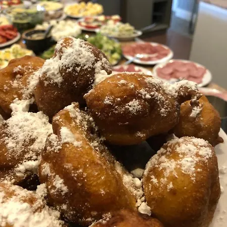 Avila Park & 住宿加早餐酒店