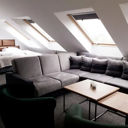 Avila Park & 住宿加早餐酒店