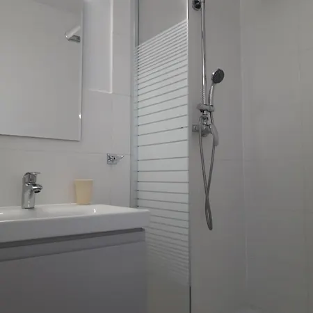 Avila Park & 住宿加早餐酒店 Dziwnówek