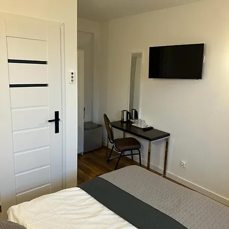 Bed and Breakfast Avila Park & 3*