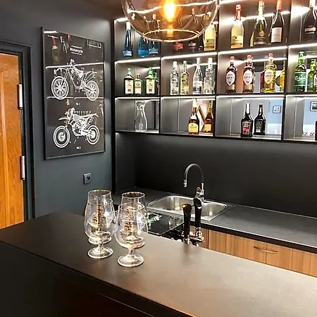 Avila Park & Bed & Breakfast 3*