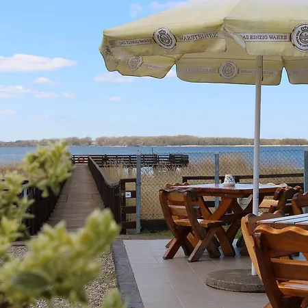 Avila Park & 住宿加早餐酒店