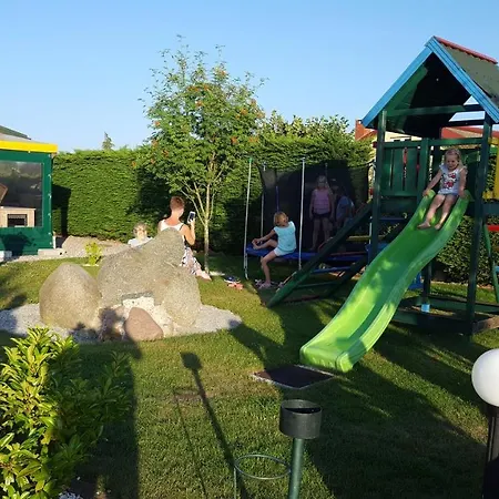 Avila Park & Nocleg ze śniadaniem 3*