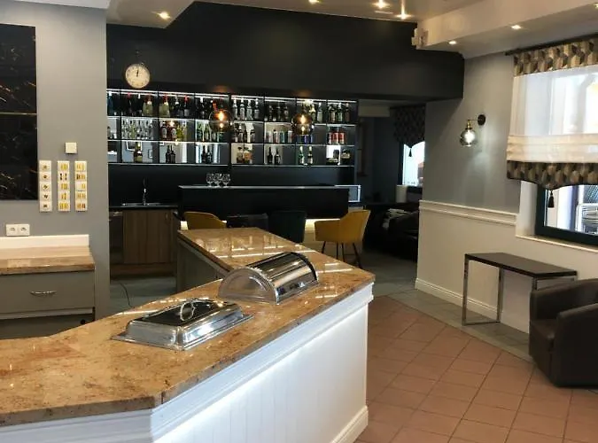 Avila Park & Nocleg ze śniadaniem