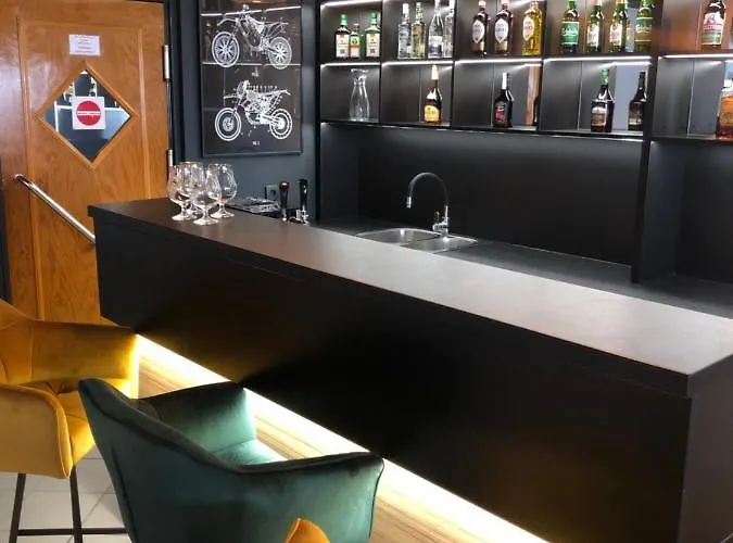 Bed and breakfast Avila Park &