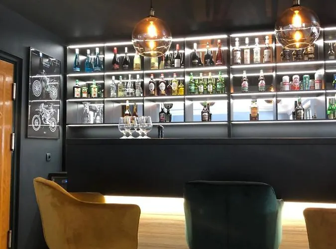 Avila Park & Bed & Breakfast 3*