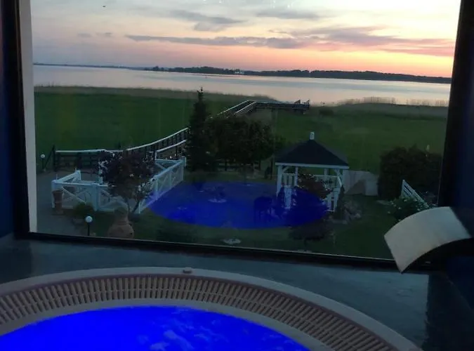 Avila Park & Dziwnówek