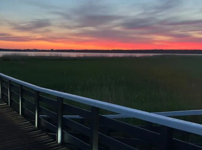 Avila Park & Bed and breakfast Dziwnówek