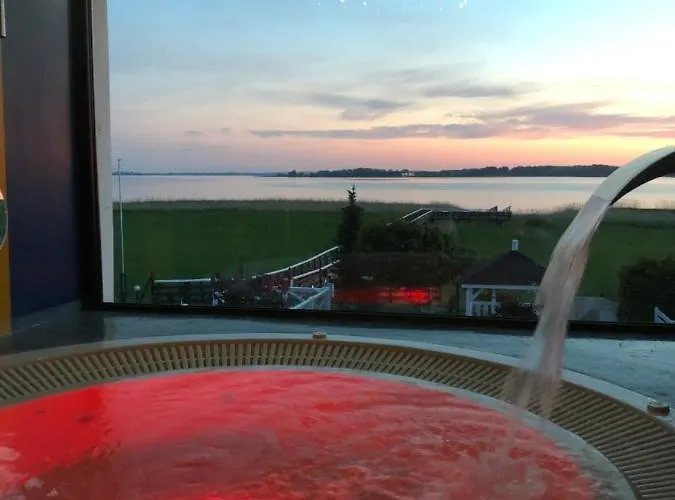 Nocleg ze śniadaniem Avila Park & Dziwnówek