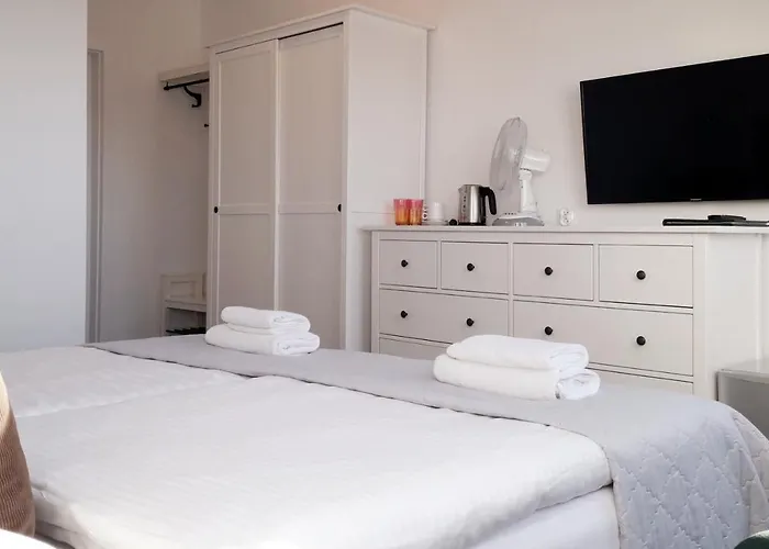 Nocleg ze śniadaniem Avila Park & 3*