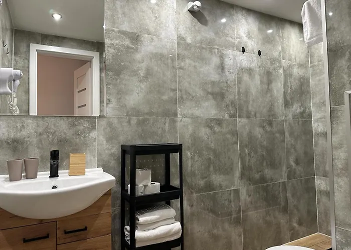 Avila Park & Bed and breakfast 3*