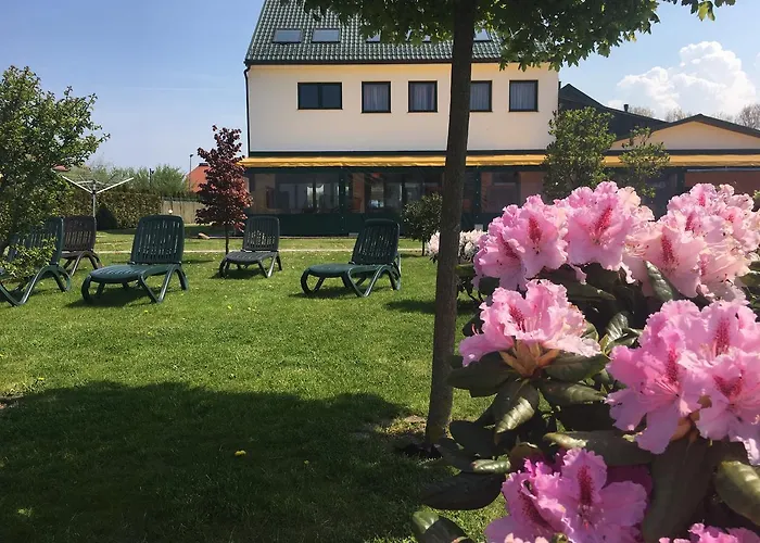 Avila Park & Bed and breakfast 3*